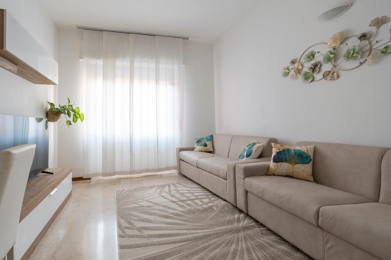 San Siro Big House Wifi Netflix Free Parking Apartment Milan Exterior photo